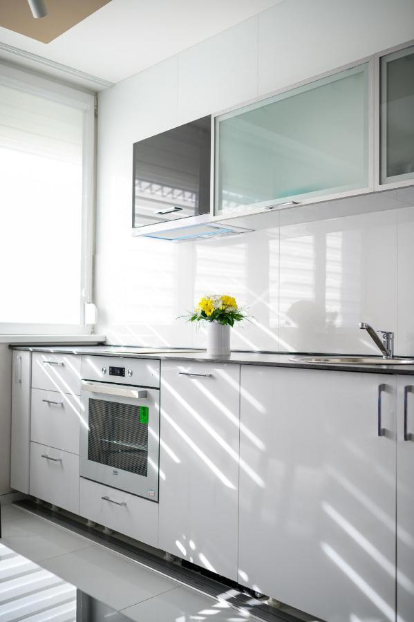 Apartman Nataly Ni Eksteriør billede