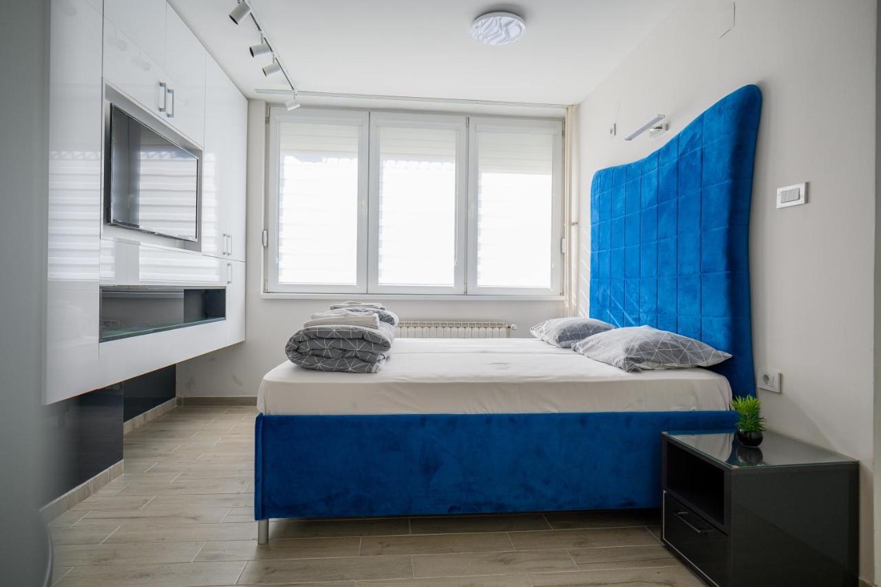 Apartman Nataly Ni Eksteriør billede